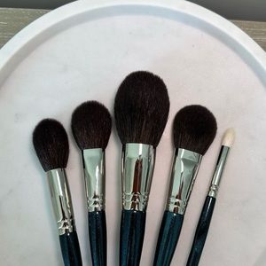 Natural Bristle Makeup Brushes